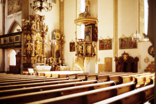 20250826-R1-05253-0020-analog-film-frontier-fujifilm-ISO-200-Leica-M6-roll47-sp3000-Summilux-35-urbanfilmlab-Vision3-250d-AHU-www.urbanfilmlab.com_