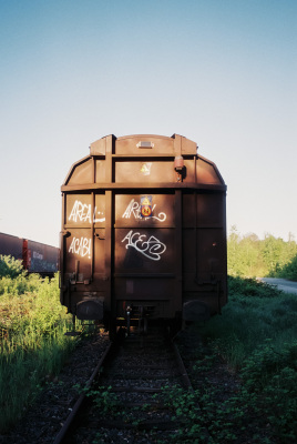 20250519-R1-03219-022A-analog-film-frontier-fujifilm-Leica-mp-sp3000-Summilux-35-Superia-urbanfilmlab-www.urbanfilmlab.com_